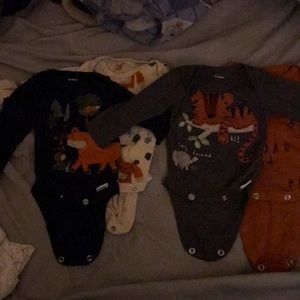 Gerber matching onesies sets 4 newborn onesies